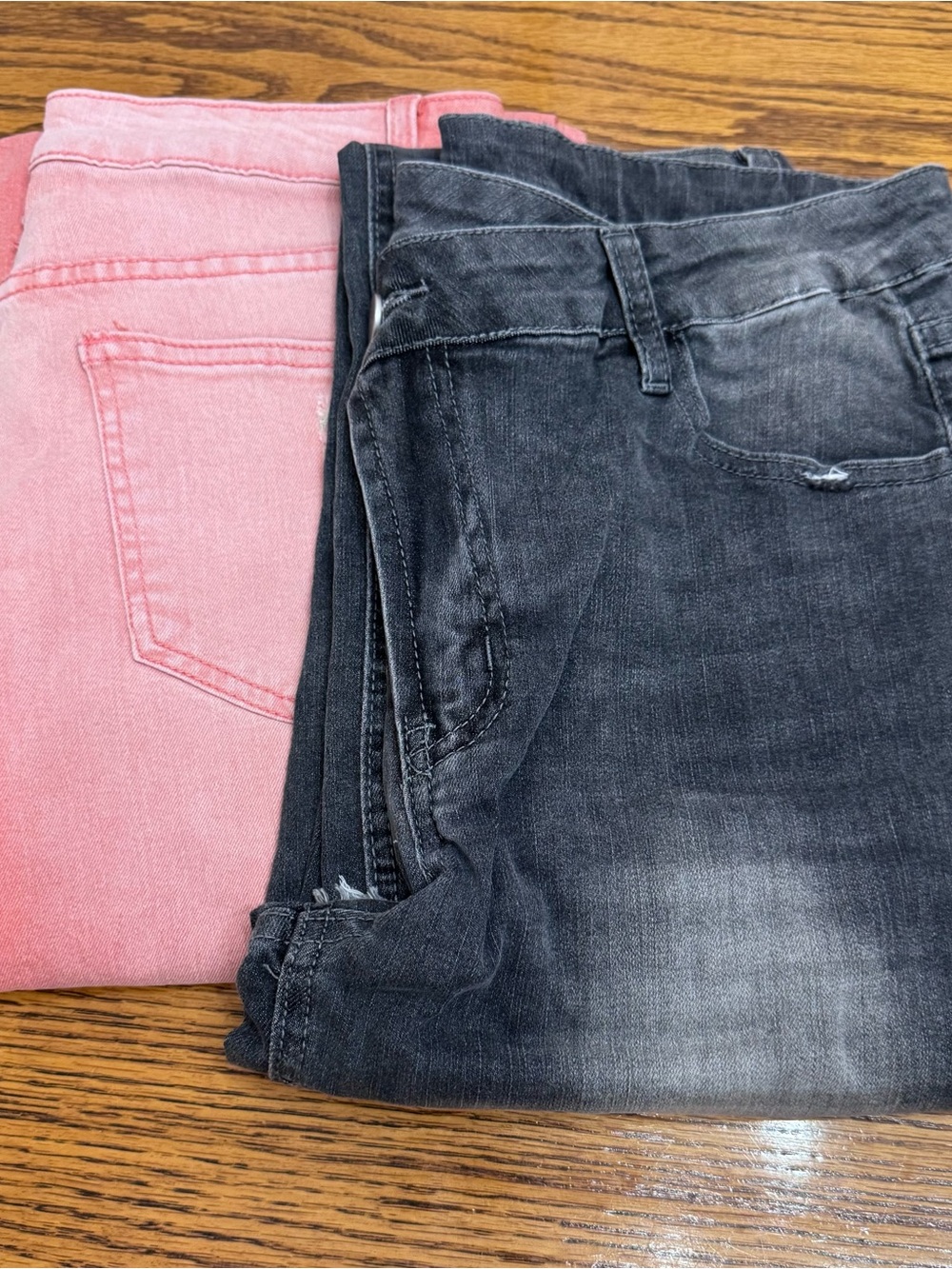 2 pair, never worn NWOT-Women’s High-Rise Skinny Jeans in Pink and Washed Black